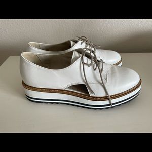 Summit leather shoes
